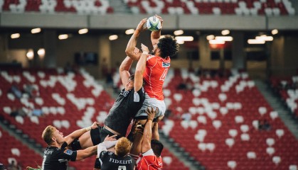 九游体育网站入口-小牛主帅称东契奇为“本时代最全能球员”，东契奇是小前锋还是得分后卫